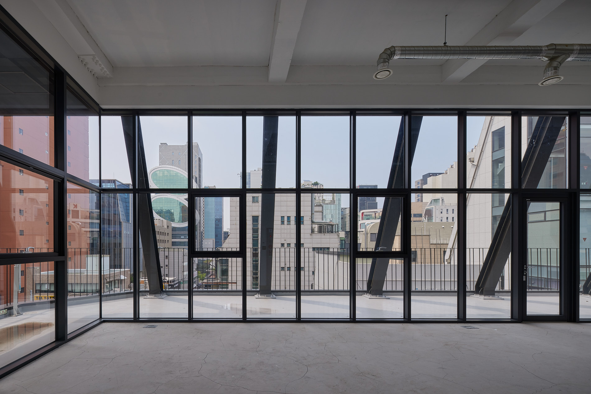 OOA yeoksamdong 813-18(web)