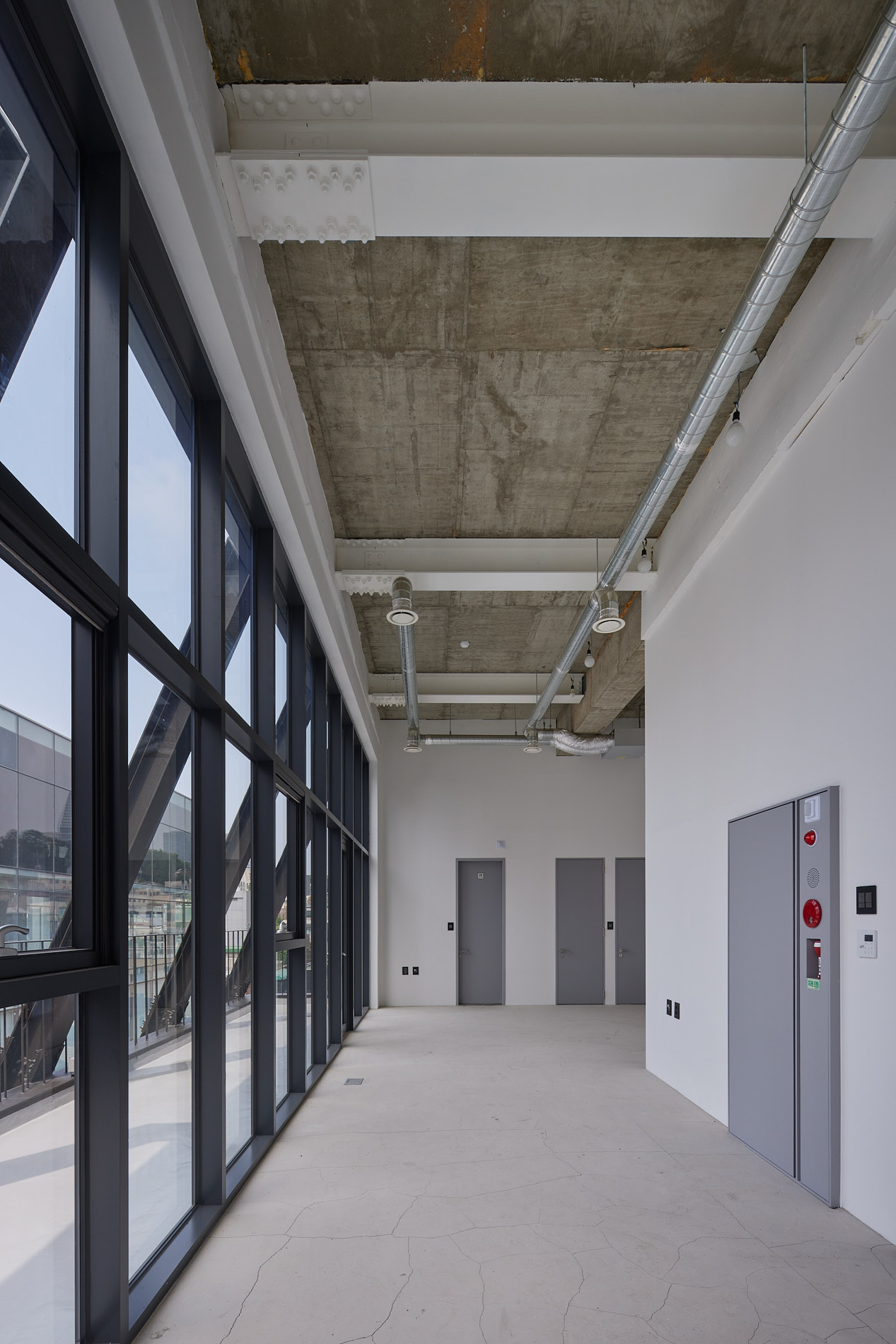 OOA yeoksamdong 813-21(web)